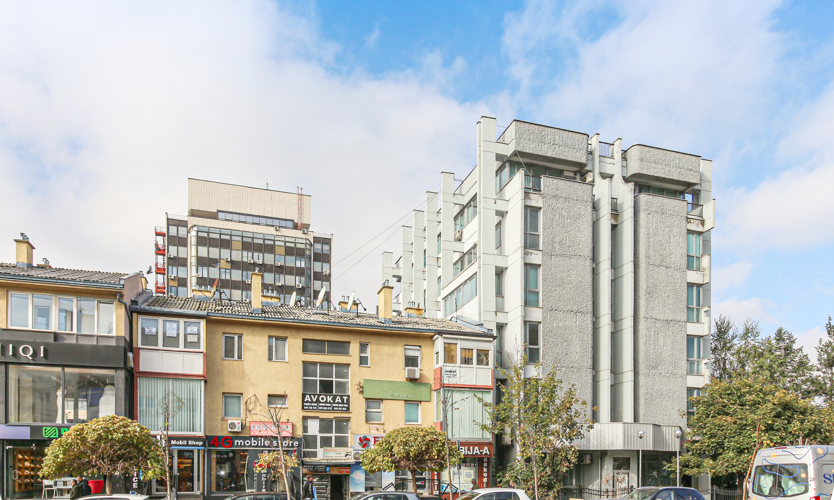 How to define urban transformation and architectural informality in Pristina